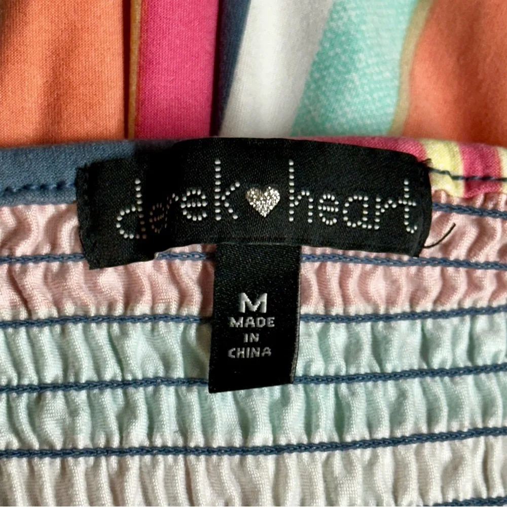 Derek Heart Romper Striped Multi-Color Juniors
Romper Medium Smocked Top - Picture 6 of 7